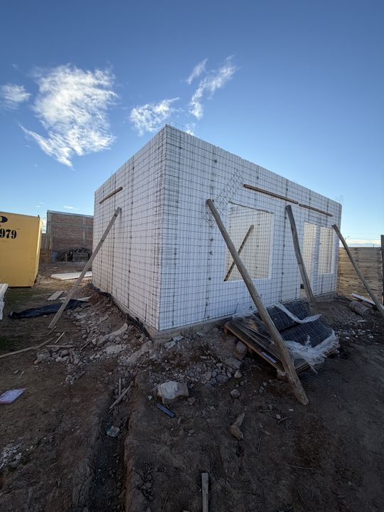 Casa en Sistema Cassaforma con los paneles colocados