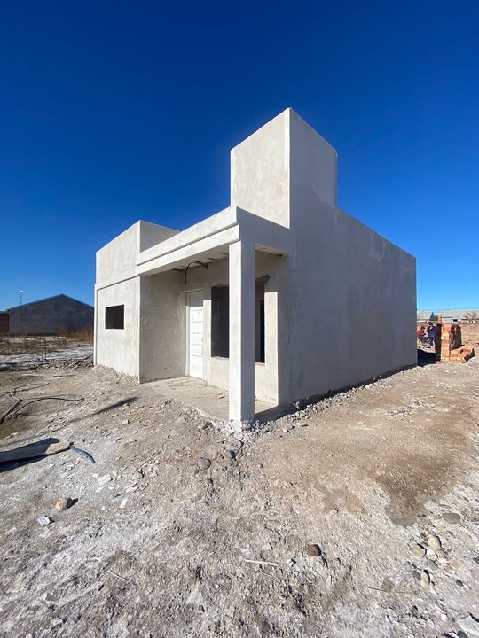 Casa terminada, vista en esquina