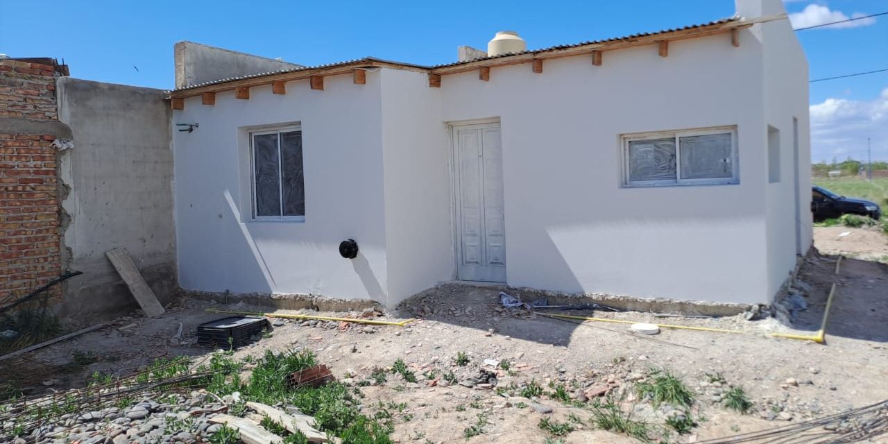 Casa terminada por VISUR